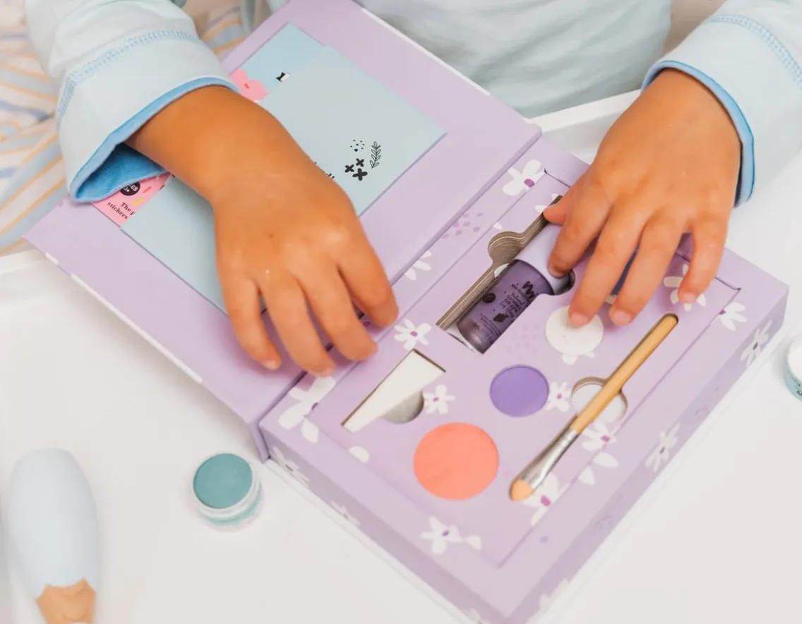 Fashion & Style|Age 8-No Nasties Deluxe Makeup Set - Purple Gift Box