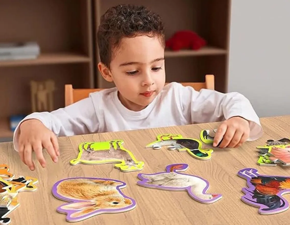 Puzzles|Age 4-Skillmatics Farm Animal Puzzles - Step by Step