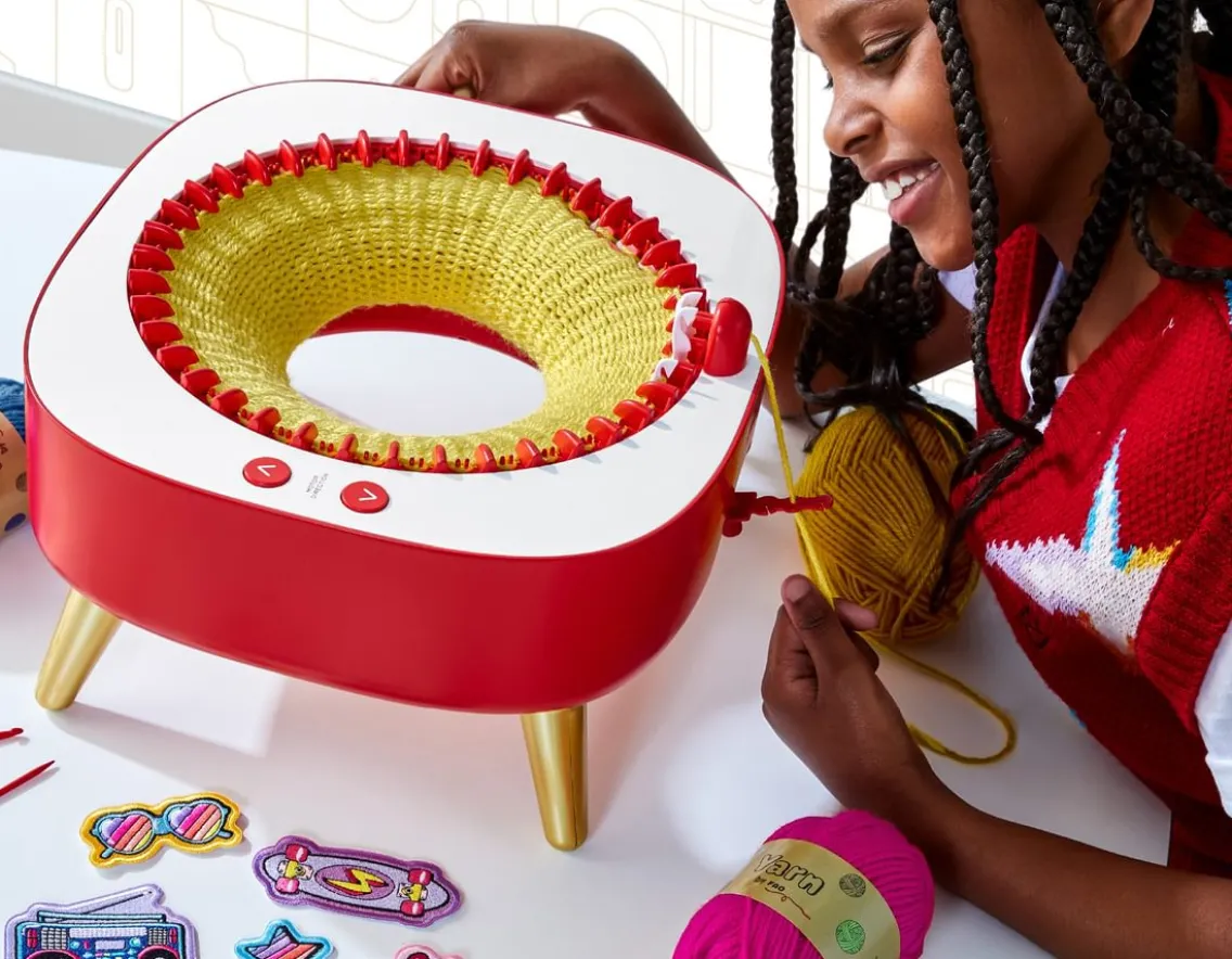 Creativity|Fashion & Style-FAO Schwarz Knitting Station - Make Beanie Hats & Scarves
