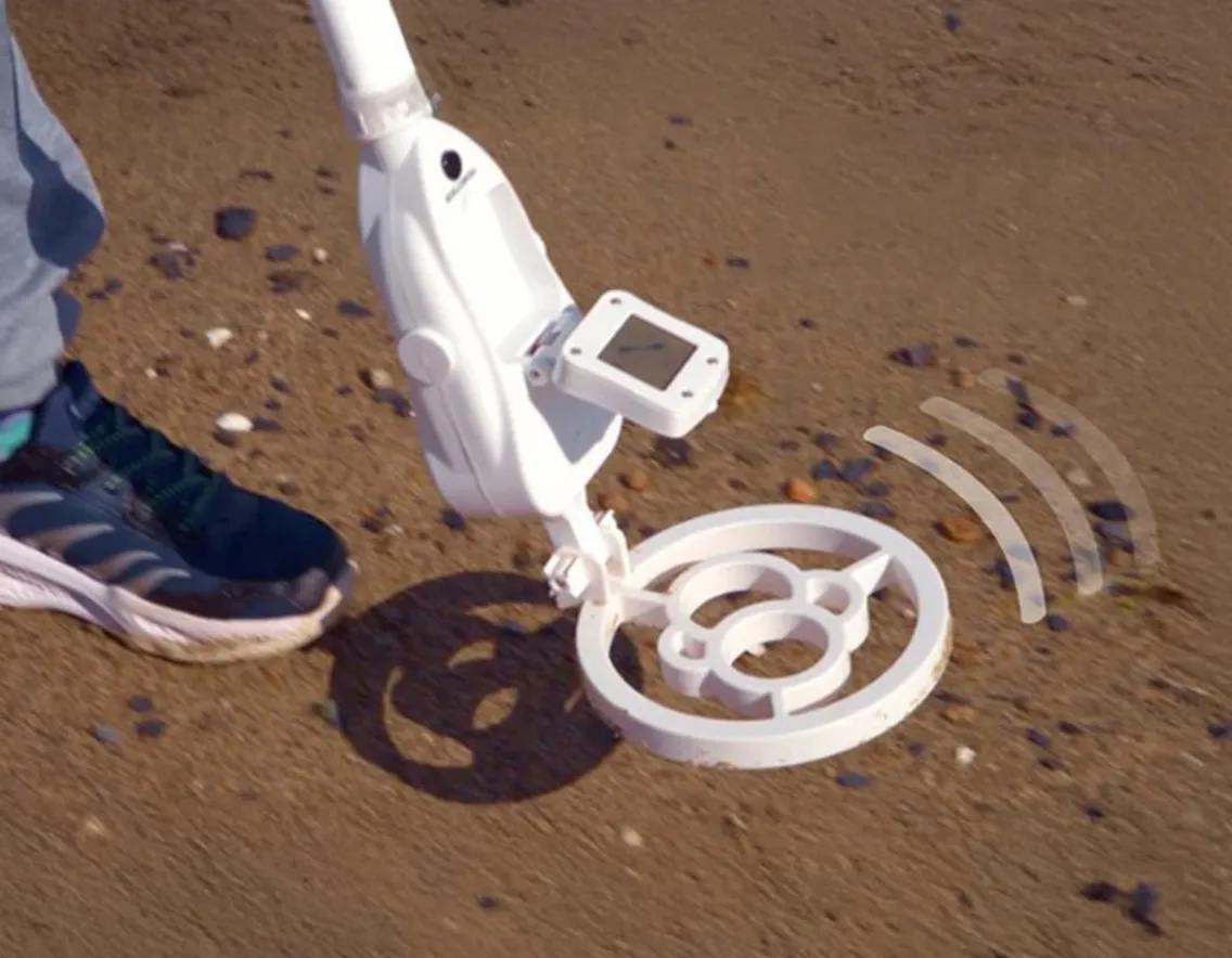 Educational|Science-Thames & Kosmos Metal Detector - Discover Buried Treasure